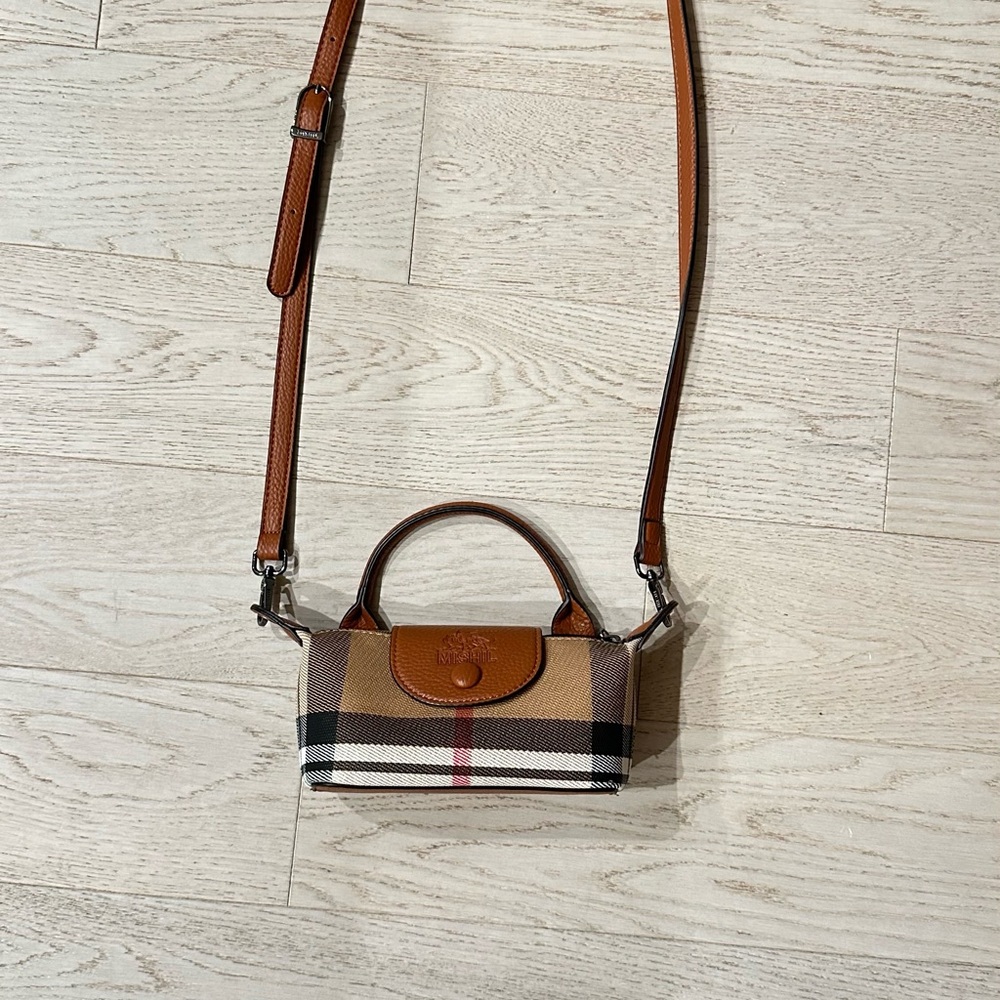 Stylish Classic Brown Checkered Women's small leather bag